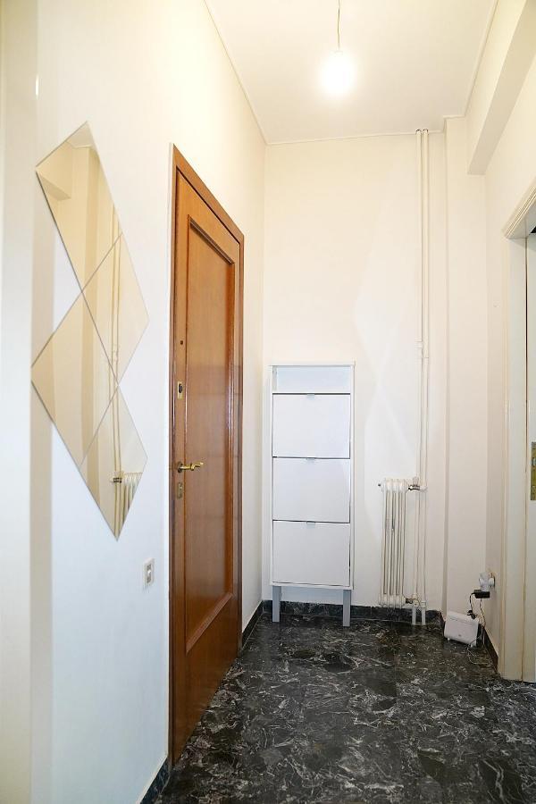 70M2 Apartment 4 Mins From Athens Central Station! Εξωτερικό φωτογραφία